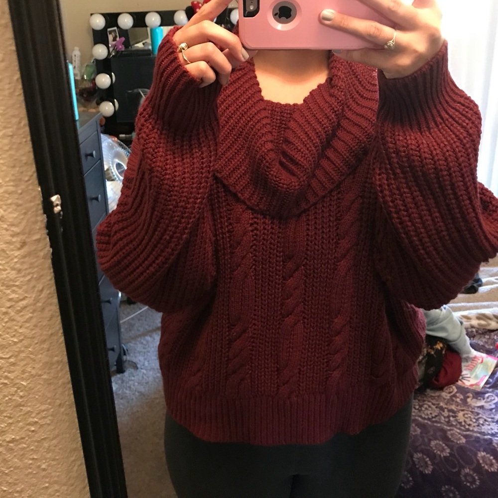 Vintage Cozy Cowl Neck Cable Knit Sweater - Burgundy